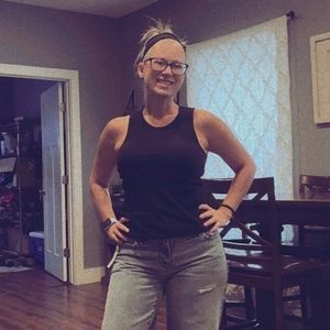 Meet your Posher, Sheena